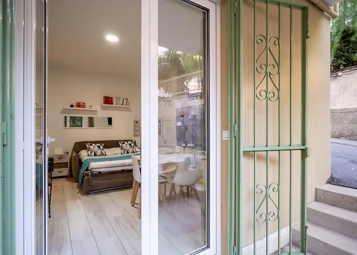 Casa Angela, A Few Steps From The Sea Apartamento *